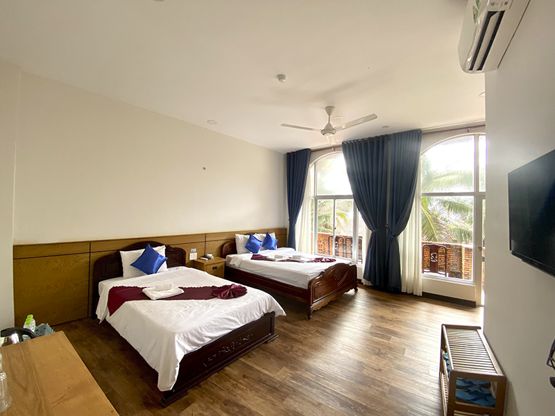 Kega Lighthouse Resort