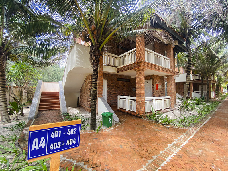 Kega Lighthouse Resort