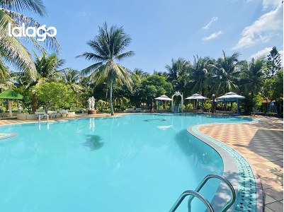Kega Lighthouse Resort