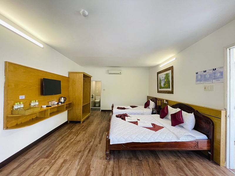 Kega Lighthouse Resort