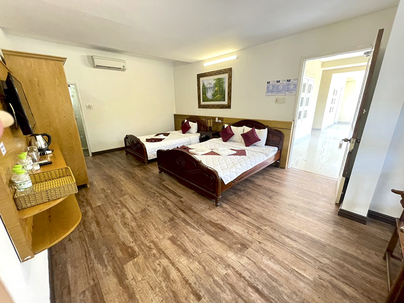 Kega Lighthouse Resort