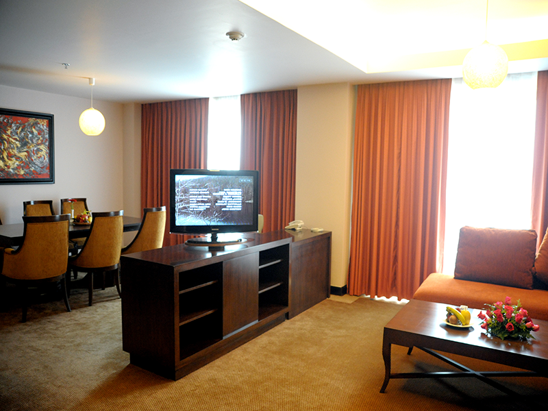 Khách Sạn Mường Thanh Holiday Huế