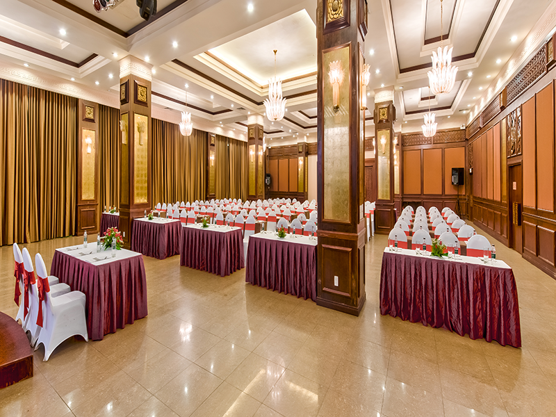 Khách Sạn Mường Thanh Holiday Huế