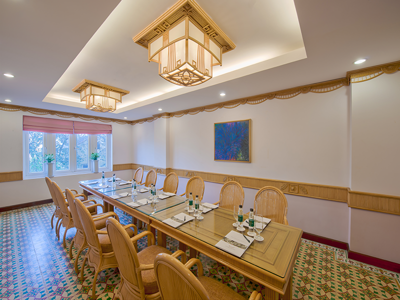 Khách Sạn Mường Thanh Holiday Huế