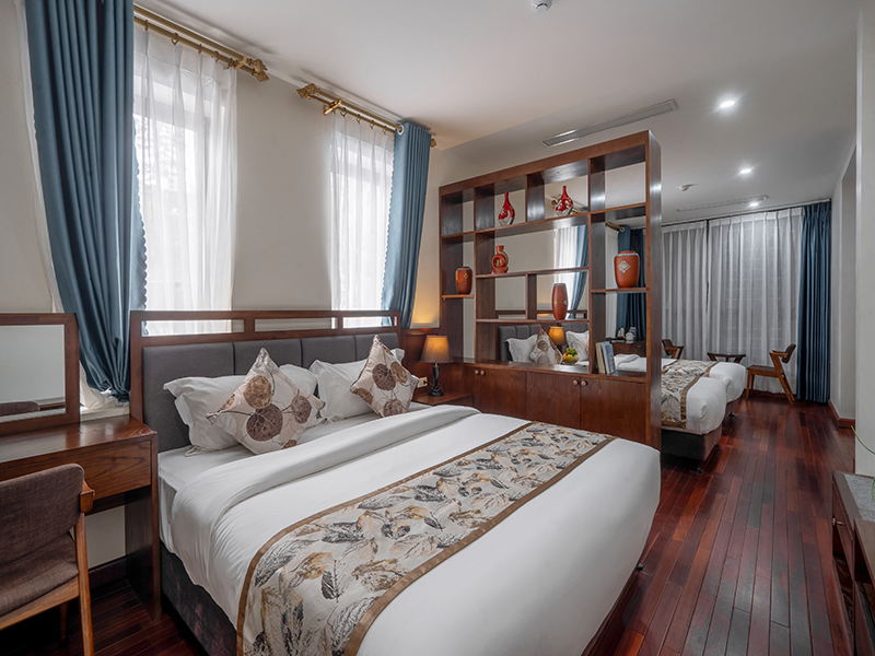 Legend hotel