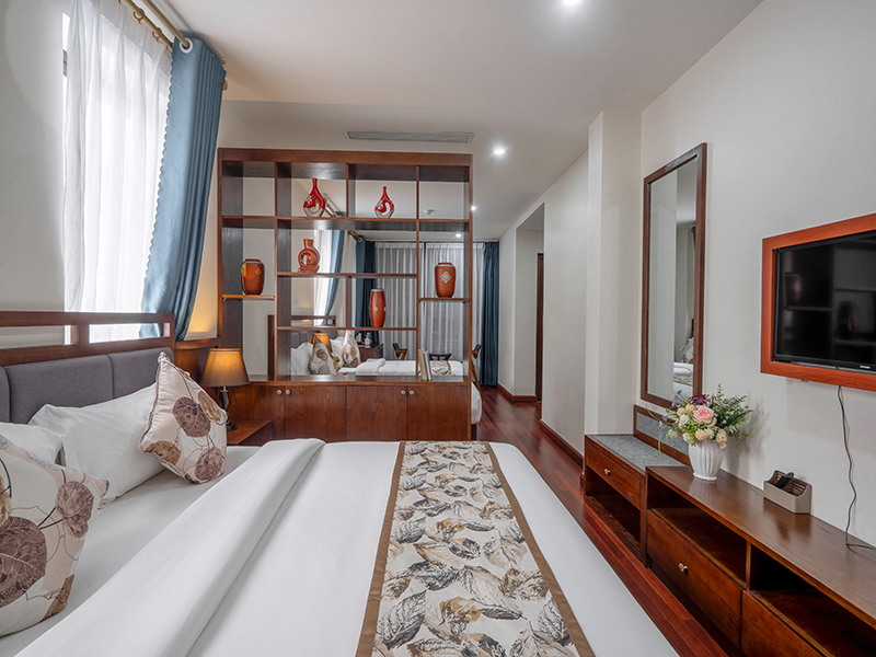 Legend hotel
