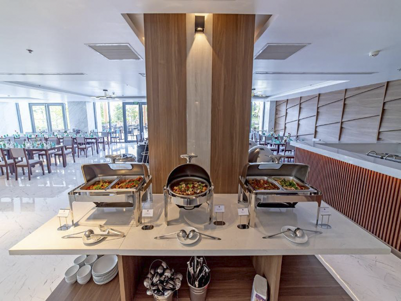 Long Thuận Hotel & Resort