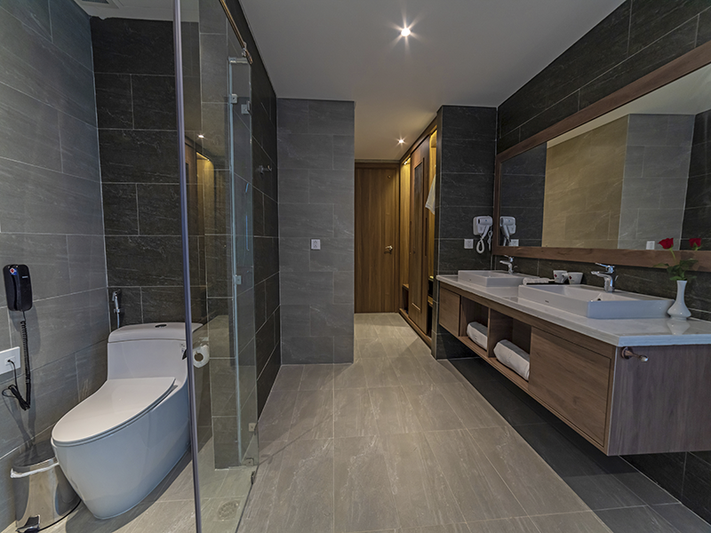 Long Thuận Hotel & Resort