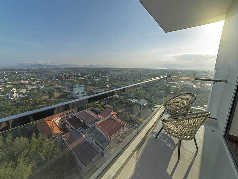 Long Thuận Hotel & Resort