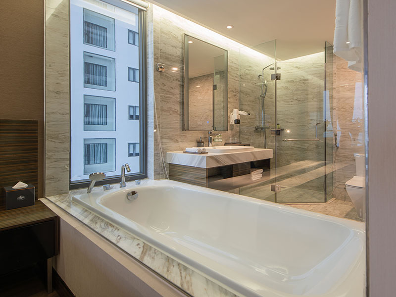 Queen Ann Hotel Nha Trang
