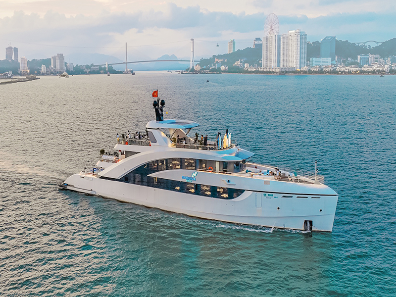 Saquila Yacht