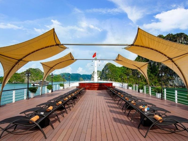 Mỗi trải nghiệm trên du thuyền đều được thiết kế nhằm mang đến sự thư giãn tối đa cho du khách