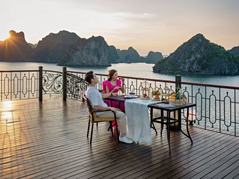 Lịch trình tour Du thuyền Indochine Premium 2 ngày 1 đêm