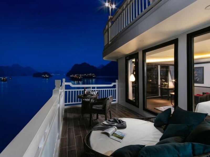 Hạng phòng Connecting Cabin trên du thuyền La Pinta phù hợp với nhóm từ 3 đến 4 người