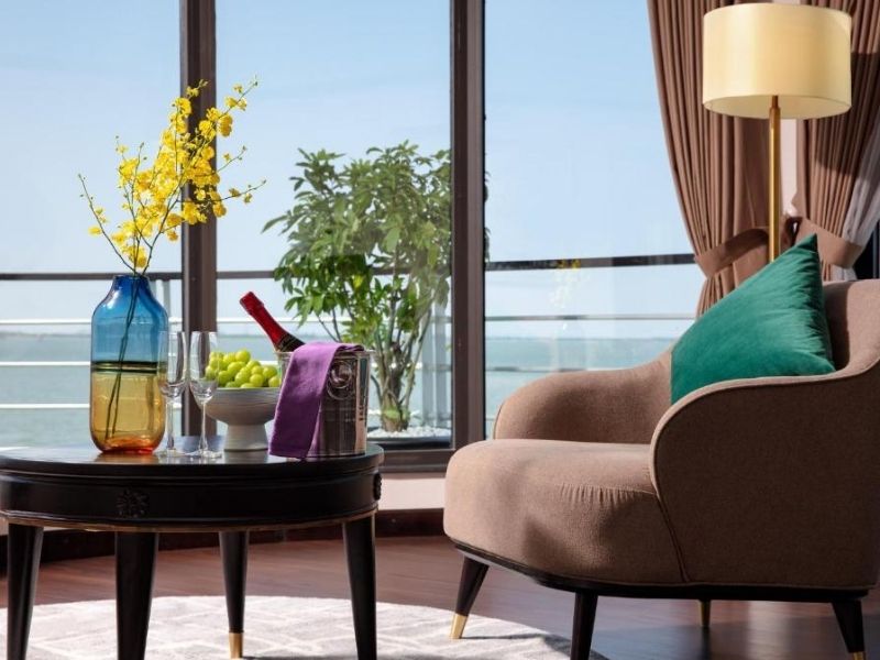 Elegance Family Balcony với ban công riêng vẫn đảm bảo góc nhìn hướng biển thoáng đãng.