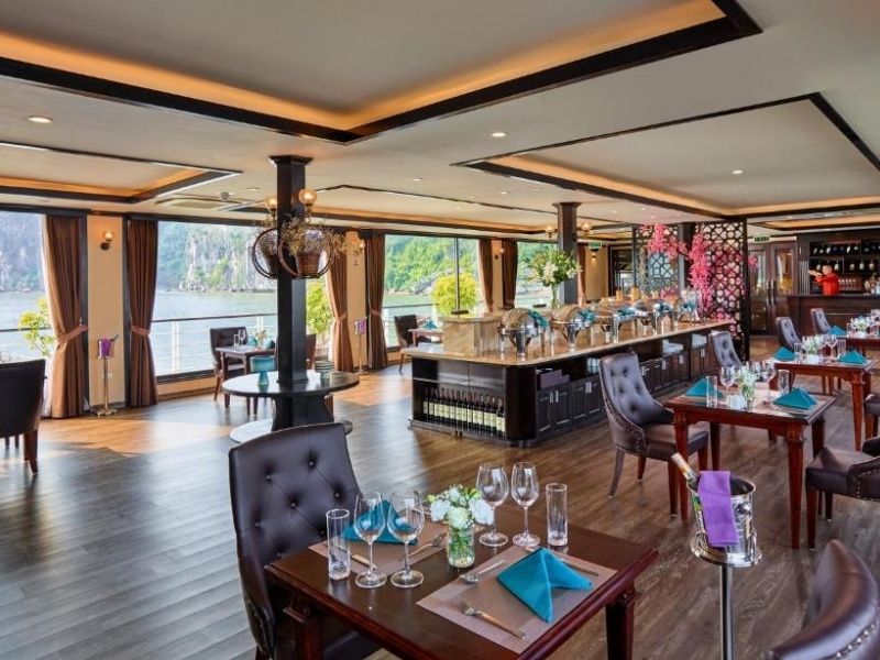 Những lưu ý cần biết trước khi đặt tour du thuyền Mon Chéri