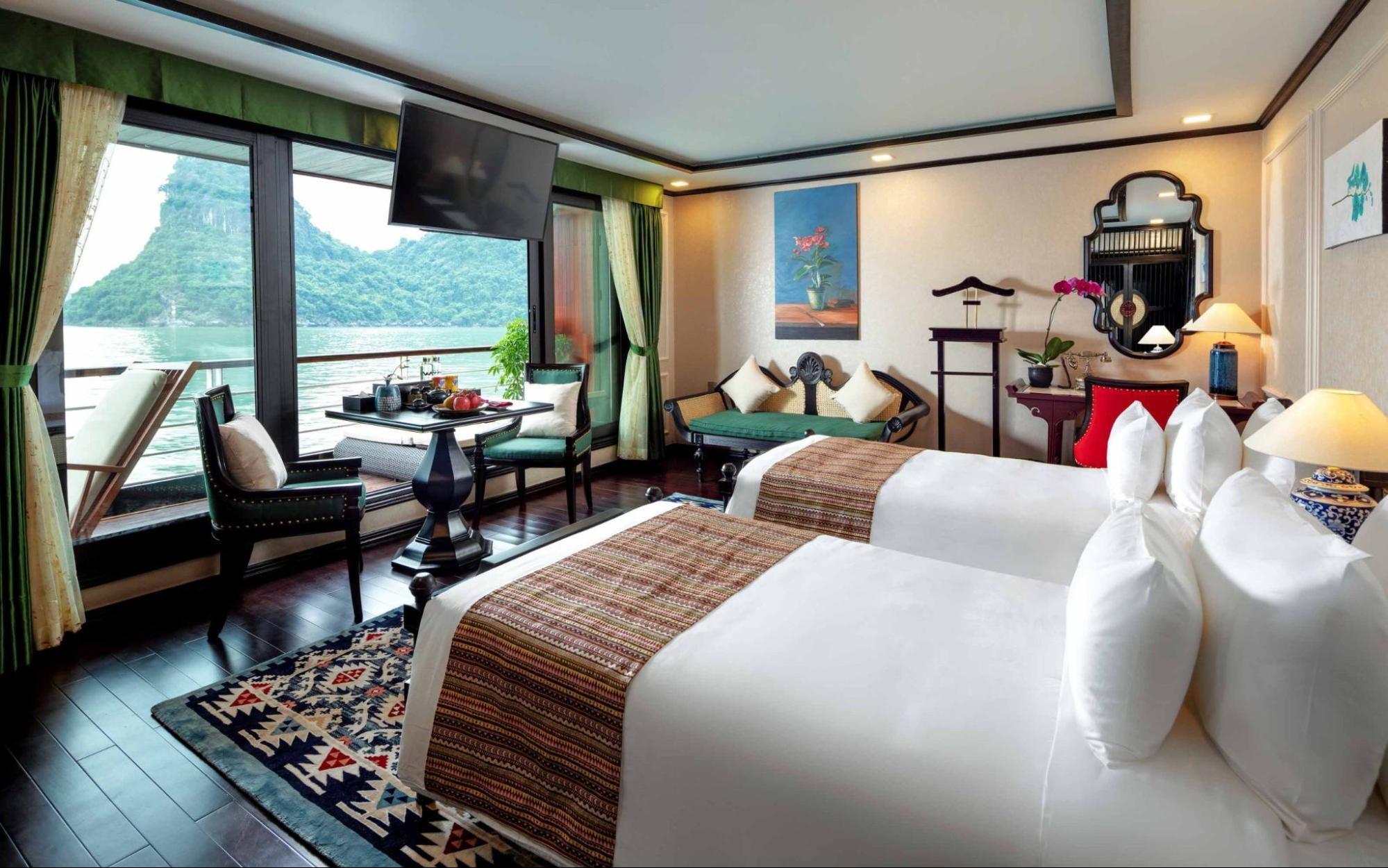 Terrace suite rộng 45m2, bố trí nội thất cao cấp