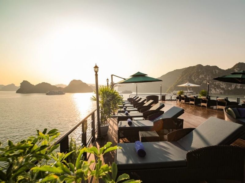 Quy định và lưu ý khi đặt tour du thuyền Rosy bạn cần nhớ