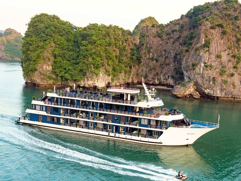 Đặt tour du thuyền Rosy tại Lalago để nhận được nhiều ưu đãi
