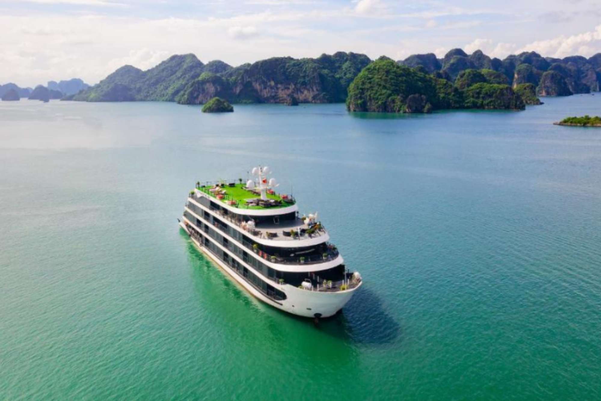 Thông tin và những lưu ý quan trọng khi đặt tour du thuyền Velar of the Sea bạn cần biết