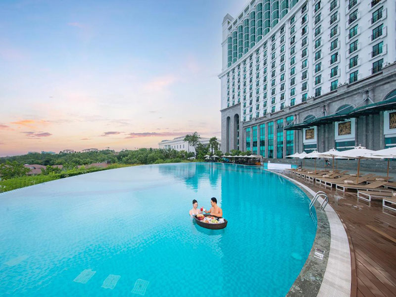FLC Hạ Long