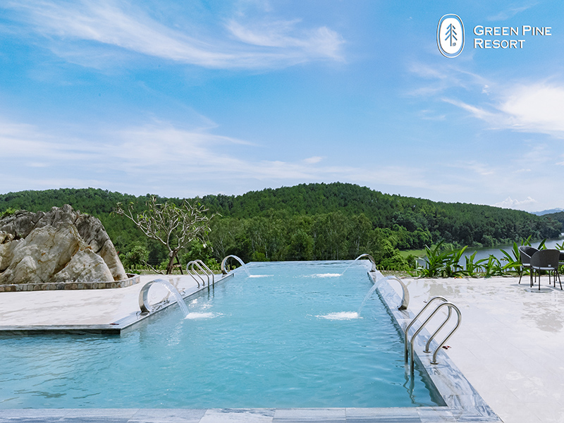 Green Pine Resort/ Trang An Golf & Resort