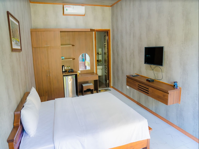 Green Pine Resort/ Trang An Golf & Resort