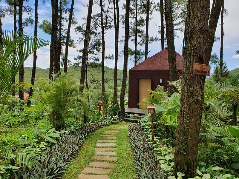 Green Pine Resort/ Trang An Golf & Resort