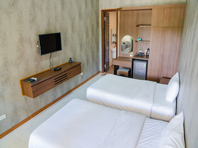 Green Pine Resort/ Trang An Golf & Resort