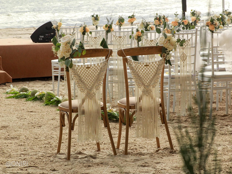 Hola Beach – Beach Club & Eco Glamping Resort