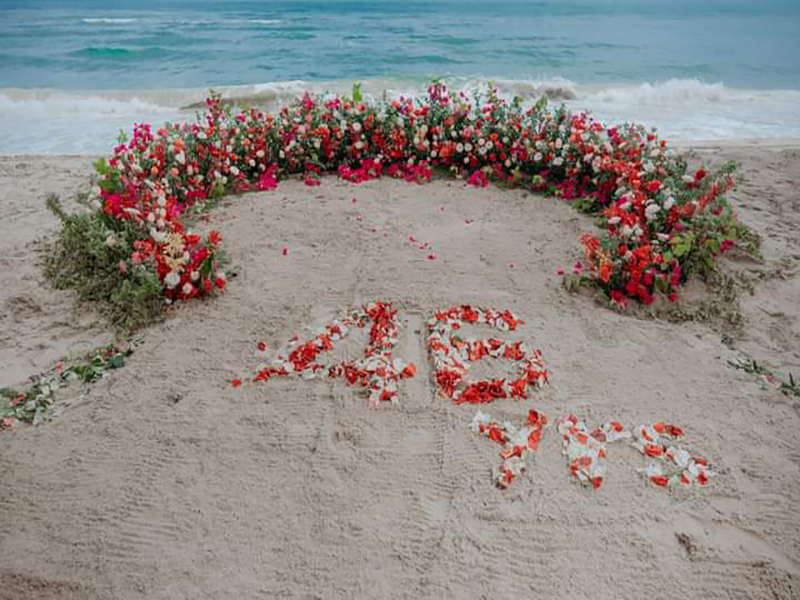 Hola Beach – Beach Club & Eco Glamping Resort