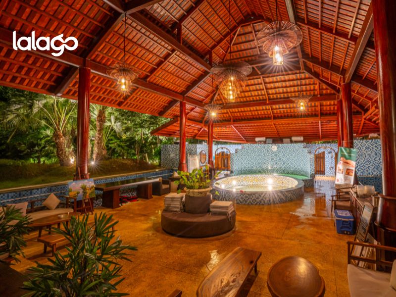 Khách sạn Flamingo Đại Hải