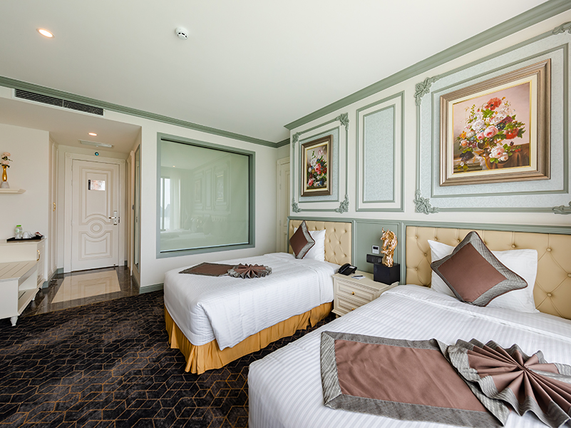 Khách Sạn Mường Thanh Grand Bãi Cháy
