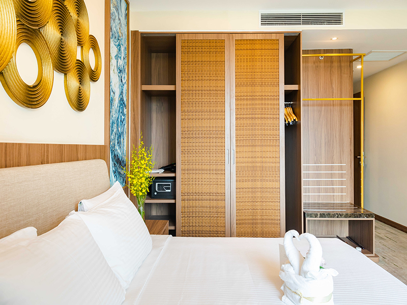 Khách Sạn Mường Thanh Luxury Hạ Long Centre II