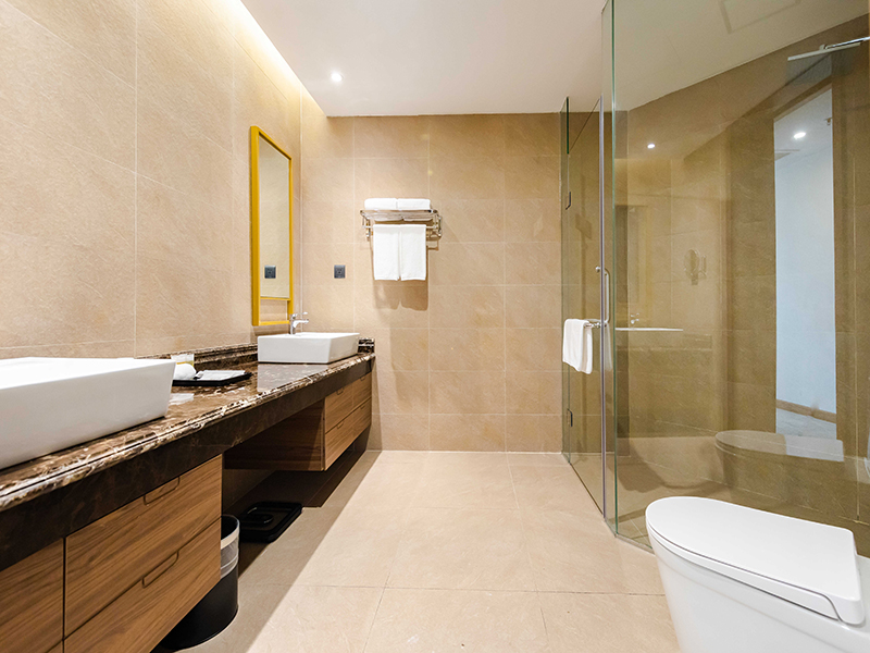 Khách Sạn Mường Thanh Luxury Hạ Long Centre II