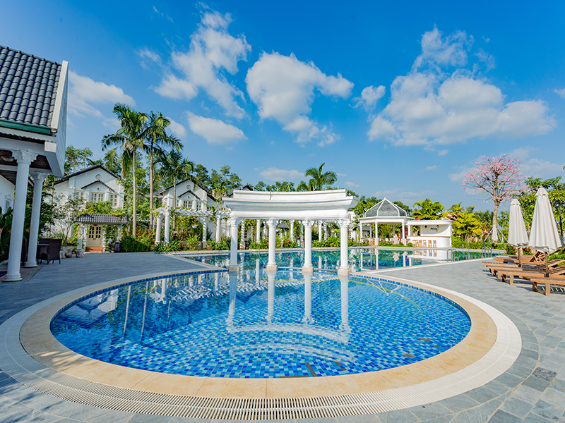 Vườn Vua Resort & Villas