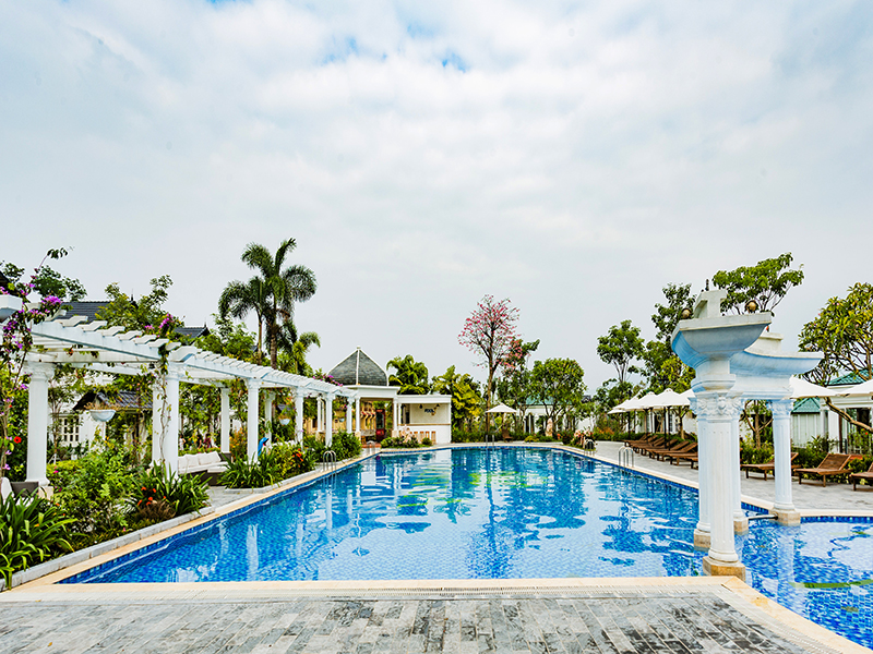 Vườn Vua Resort & Villas