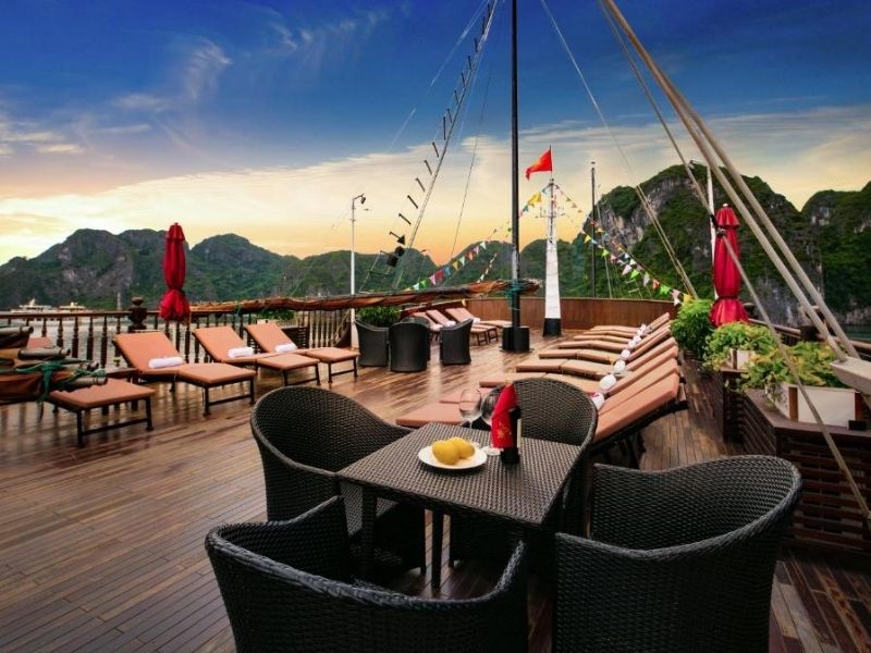 Lalago - Đơn vị đặt tour Du thuyền Alisa Premier uy tín với nhiều ưu đãi