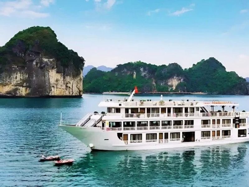 Lịch trình tham khảo khám phá Vịnh Hạ Long bằng du thuyền Aqua Elegance
