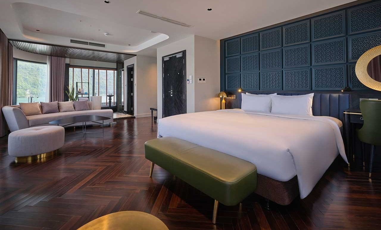 Du thuyền Elite of the Seas đúng chuẩn nghỉ dưỡng 6 sao sang trọng giữa Vịnh Hạ Long và Lan Hạ với mức giá hợp lý.