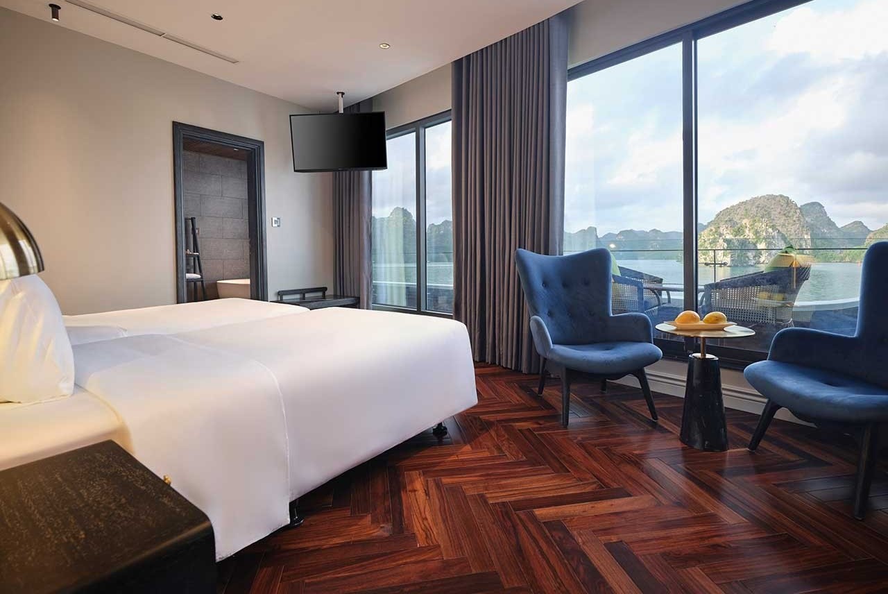 Du thuyền Elite of the Seas đúng chuẩn nghỉ dưỡng 6 sao sang trọng giữa Vịnh Hạ Long và Lan Hạ với mức giá hợp lý.