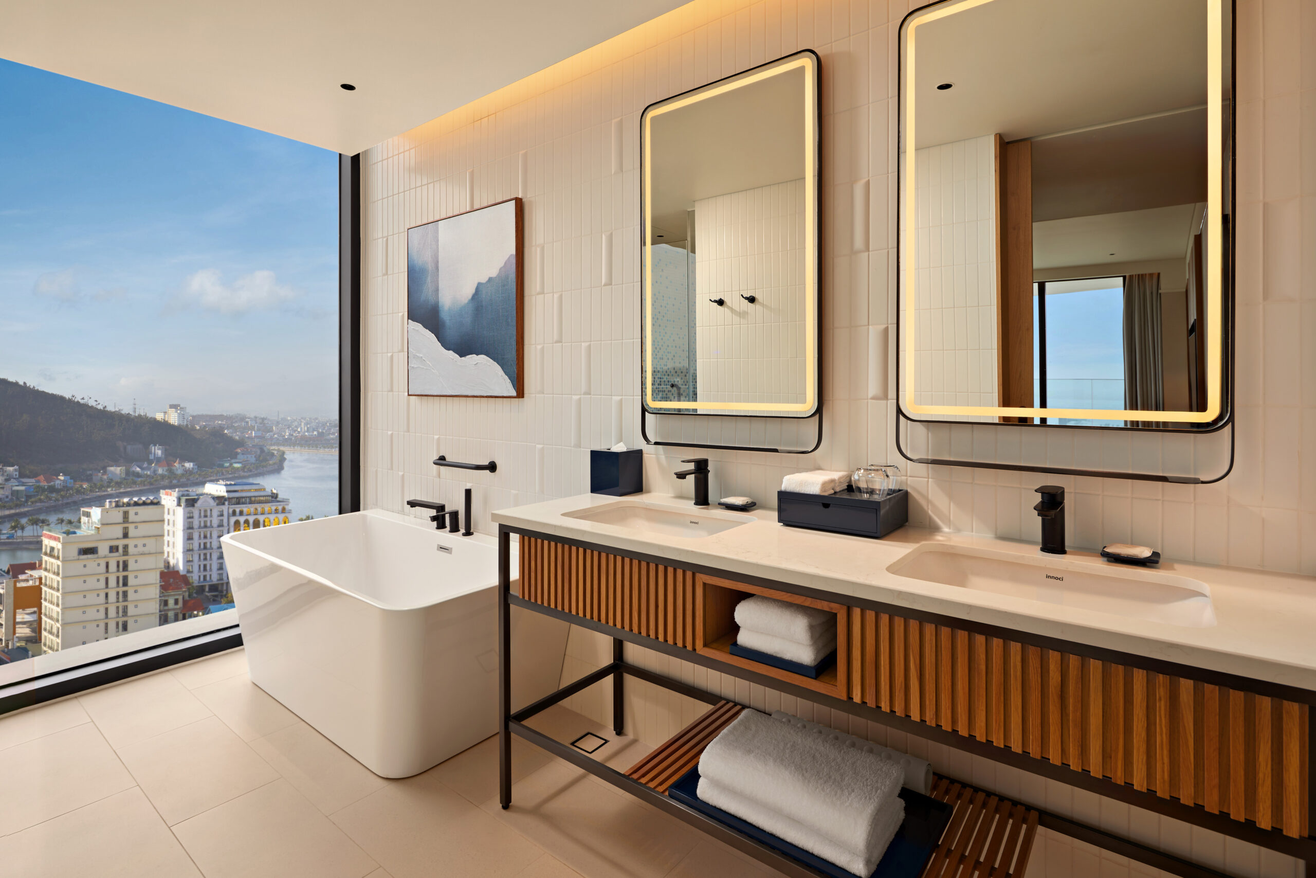 Phòng Deluxe 3 người (Deluxe Triple Room)