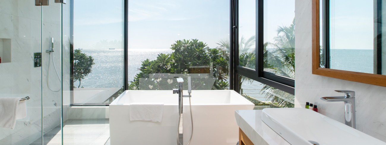Căn Villa cùng nhiều phòng tiện nghi sở hữu thiết kế cửa kính 