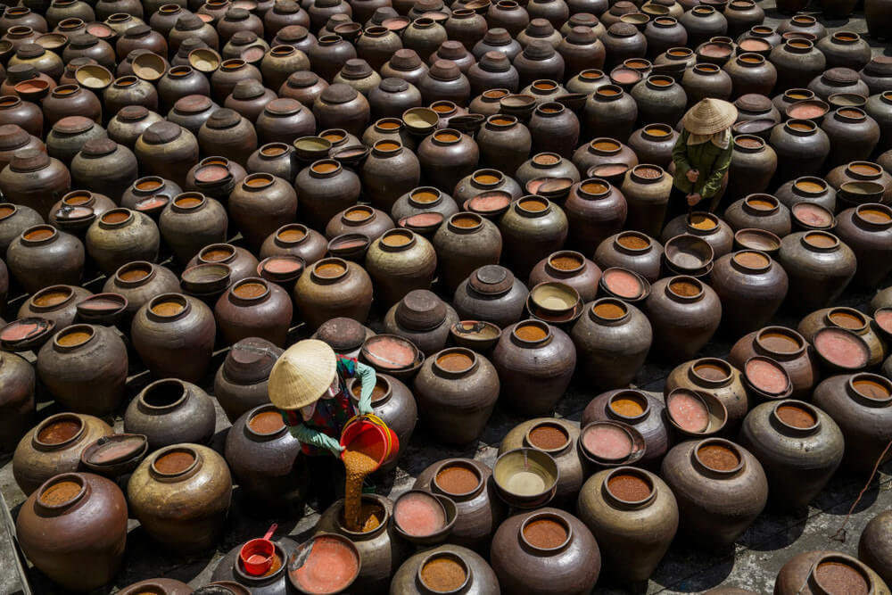 Tìm hiểu văn hóa làng nghề làm tương
