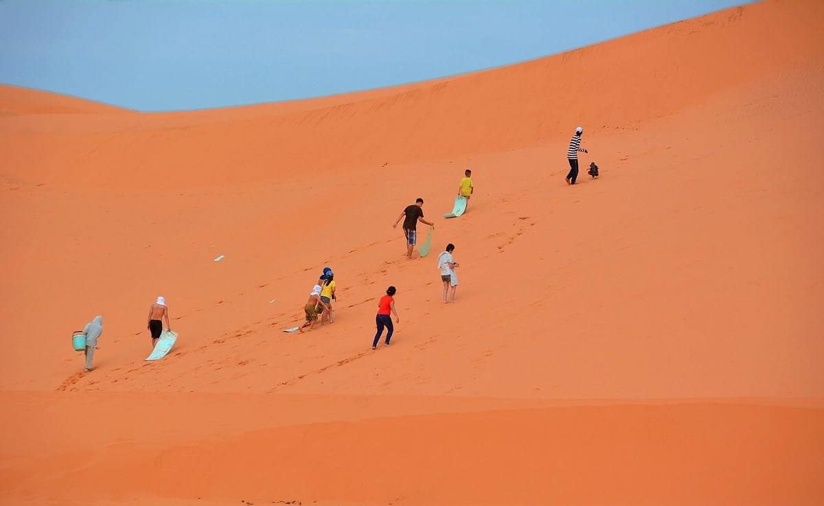 Thỏa thích vui chơi ở Đồi Cát Bay