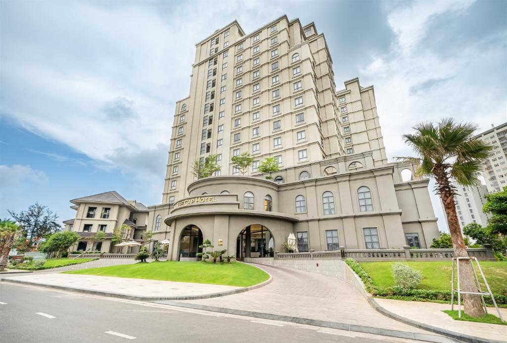 The Cap Hotel Vũng Tàu mang lối kiến trúc hoàng gia cổ điển