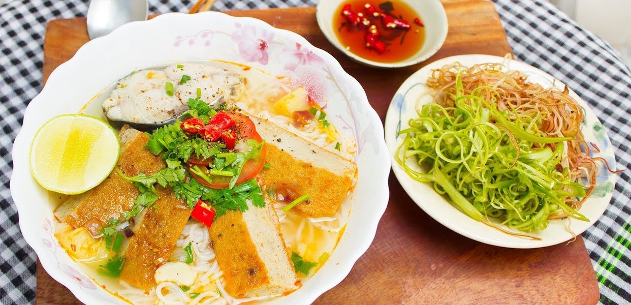 bánh canh chả cá Phan Thiết