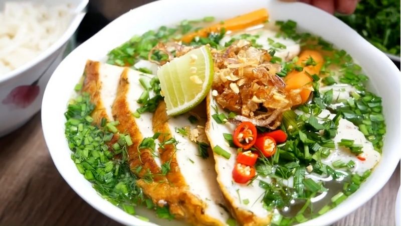 bánh canh chả cá Phan Thiết