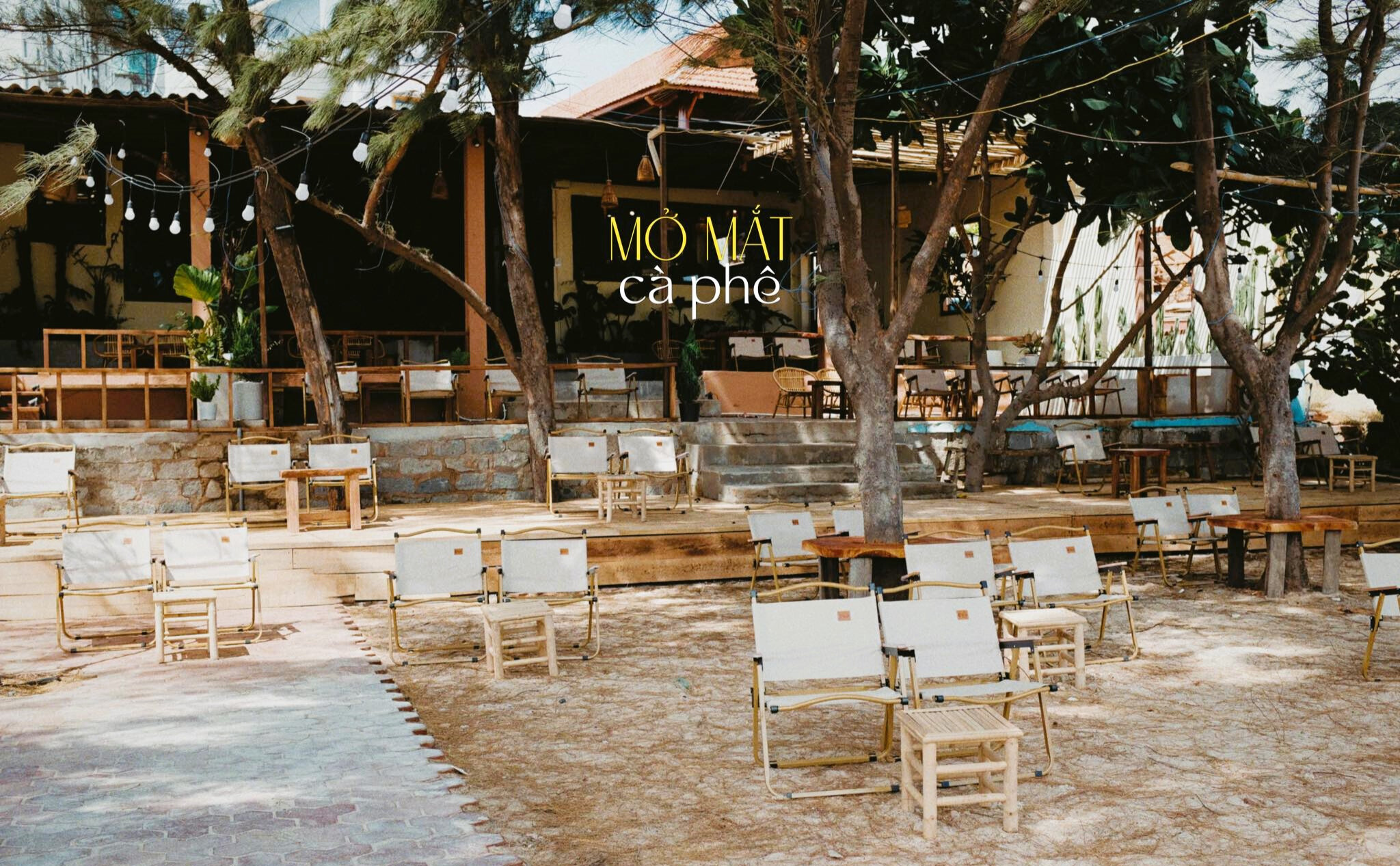 Nét đẹp bình dị, mộc mạc ở Mở Mắt Cafe