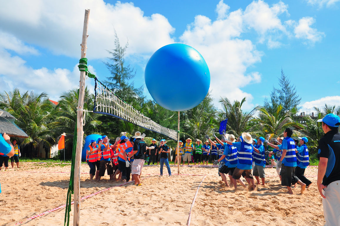 Hoạt động vui chơi khi đi camping Phan Thiết theo hội nhóm